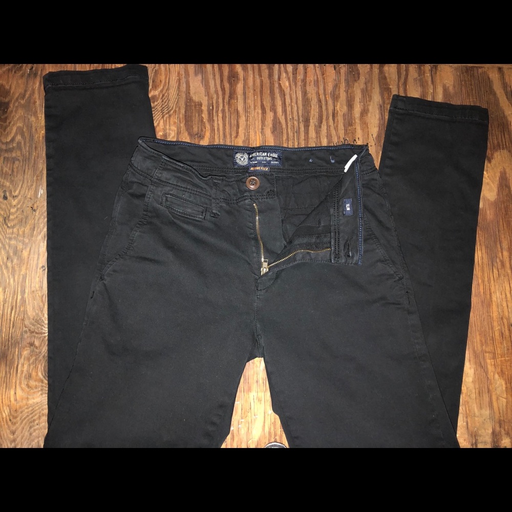 American eagle men’s slim khakis